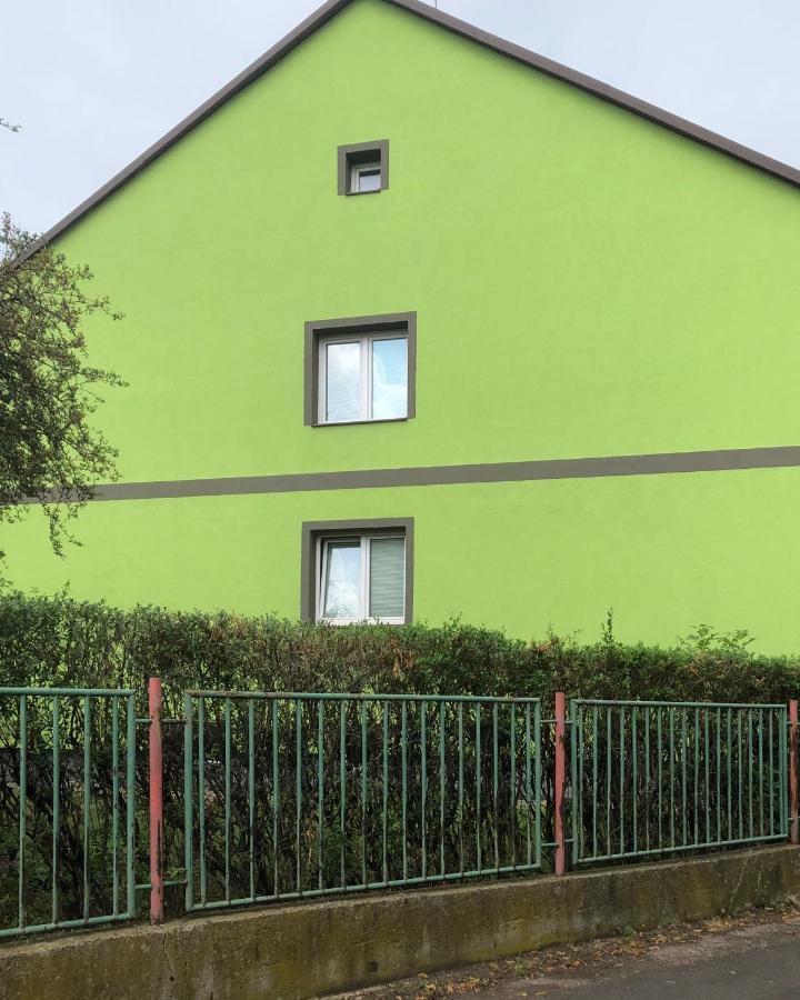 Apartmany - Skolni Chomutov Luaran gambar