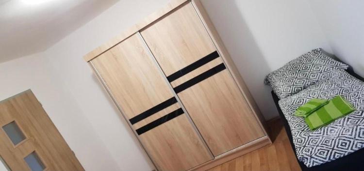 Apartmany - Skolni Chomutov Luaran gambar